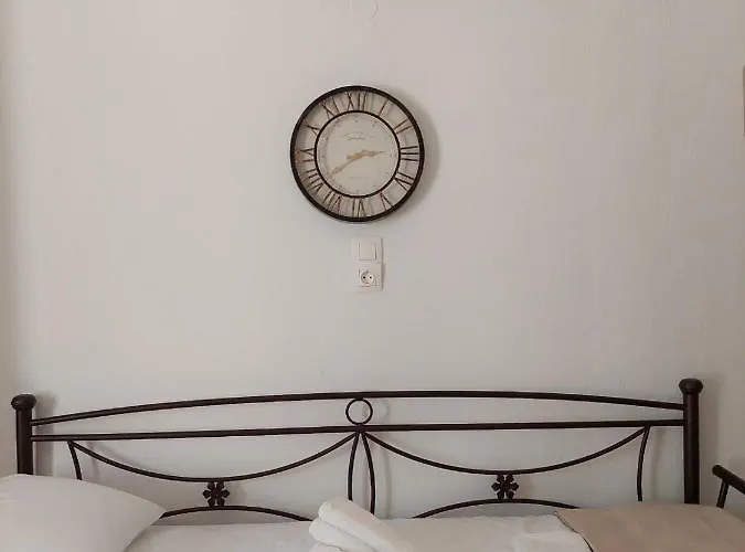 Tsakas Apartamento *