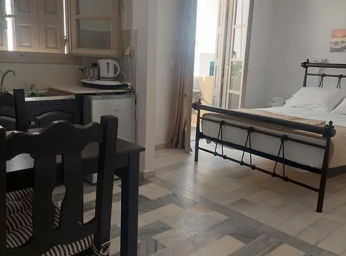 Tsakas Apartamento *