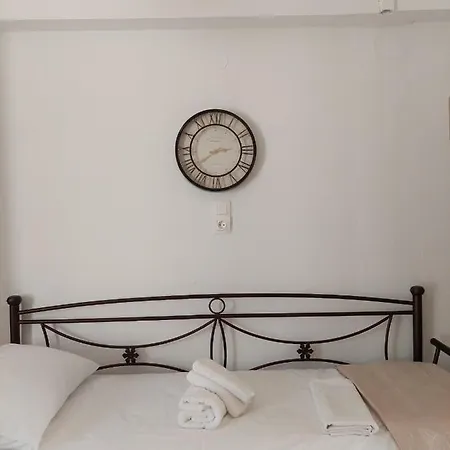 Tsakas Apartamento *